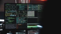 Как открита от AI уязвимост спря държавни сайтове по целия свят
