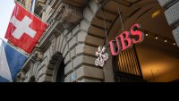 UBS повиши целта си за S&P 500 в края на годината до 8100 пункта