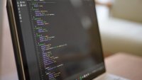 Може ли AI да бъде конкурентно предимство за България
