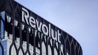 Revolut се готви да придобие турска банка в търсене на нови пазари
