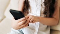 ChatGPT за тийнейджъри на OpenAI няма да направи изкуствения интелект безопасен за децата