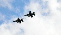 С какво оборудване пристигна F-16 в Украйна?