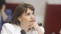 Наталия Ефремова ще предложи МРЗ да бъде с максималния размер от 672,80 евро