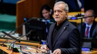 САЩ и Иран обсъждат поетапно споразумение за отваряне на Ормузкия проток