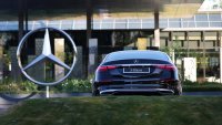 Спадът на китайския пазар сви продажбите на Mercedes-Benz