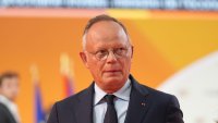 Бившият премиер на Франция Едуар Филип стартира кампанията си за президентските избори