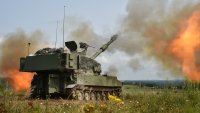 Западните сили се надпреварват да върнат производството на взривни вещества у дома