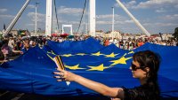 Новият лидер на Унгария се изправя пред най-голямото си предизвикателство: членство в еврозоната