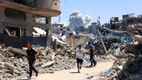 Израел атакува по въздух Сирия и Ливан