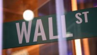 Индексите на Wall Street не намират единна посока в началото на сесията*
