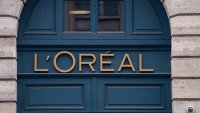 Продажбите на L&rsquo;Oreal нарастват благодарение на силното търсене на продукти за коса