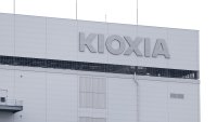 Пазарната стойност на Kioxia при IPO-то ѝ се оценява на 4,9 млрд. долара