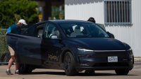 Услугата за роботаксита на Tesla не успява да отговори на големите очаквания