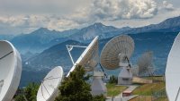 Водещи европейски телекоми обединяват усилия срещу Starlink