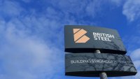 Лондон национализира производителя на стомана British Steel