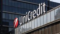 Путин одобри реорганизацията и продажбата на руския бизнес на UniCredit