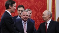 След тричасови разговори с Путин Уиткоф и Къшнър отиват в Киев
