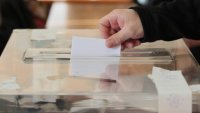 Галъп: Дистанцията между водещите кандидатски двойки се скъсява, но остава значителна