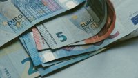 България излиза от &bdquo;сивия списък&ldquo; за пране на пари
