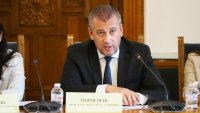 Транспортният министър: На българските летища няма американски или съюзнически самолети