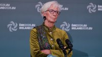 Лагард: Скоковете в енергийните цени не гарантират затягане на паричната политика