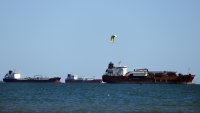 МВФ: Петролният пазар абсорбира шока от войната в Близкия изток, но буферите са отслабени