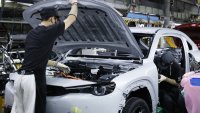 Mazda ще търси начин да намали зависимостта си от китайските доставчици на авточасти