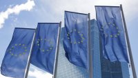 Разговорите за Иран, петролът и ключови данни ще движат пазарите тази седмица