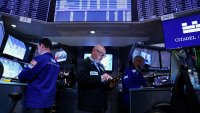 Индексите на Wall Street се повишават въпреки по-слабия доклад за пазара на труда в САЩ*