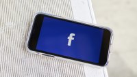 Ирландски регулатор глоби Facebook с над 200 млн. евро