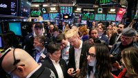 Акциите на Wall Street поскъпват за втори ден в разгара на сезона на отчетите*