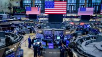 Wall Street започва последната търговска сесия за седмицата със спадове*