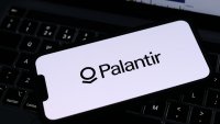 Шеф на Palantir: Европа трябва да приеме известна технологична зависимост от САЩ