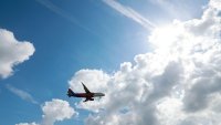 Последиците от войната в Иран свиват печалбата на Wizz Air с около 50 млн. евро