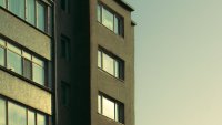 ББР приключи в срок договарянето на средствата за саниране по ПВУ
