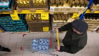 Оборотите в търговията на дребно у нас се увеличават през май
