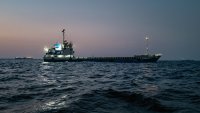 За пазара на петрол Ормузкият проток не е затворен