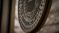 Фед повиши лихвата в САЩ и даде сигнал за още едно увеличение до края на годината