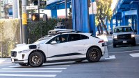 Waymo разширява своята услуга с роботаксита в Маями