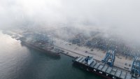 Ръстът на китайския износ се възстановява, търговският излишък е близо 806 млрд. долара