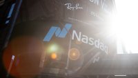 Акциите на Tesla подкрепиха ръста на индекса Nasdaq в понеделник