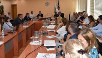 Управляващите продължават с усилията си да определят какво е справедлива стойност