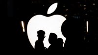 ЕС засилва натиска си върху Apple да отвори операционната система iOS за конкуренти