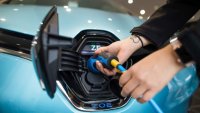 Какви да са данъците при прехода към електрифицирана мобилност