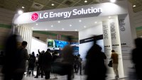 LG Energy Solution свива капиталовите разходи в очакване на трудна 2025 г.