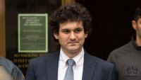 Основателят на криптоборсата FTX Сам Банкман-Фрийд беше осъден на 25 години затвор за измами