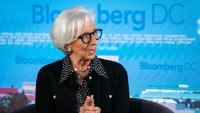 Лагард: Стейбълкойните може да затруднят паричната политика на ЕЦБ