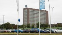 Volkswagen обмисля да намали наполовина гамата си модели