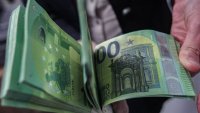 Държавата отново предлага на аукцион десетгодишни облигации за 210 млн. евро