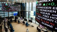 Минният, банковият и технологичният сектор изведоха европейските борси до ръст в сряда